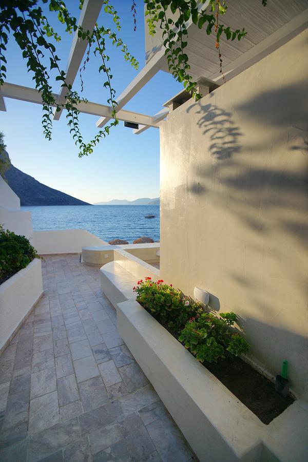 La Playa Boutique Apartments Myrties Bagian luar foto